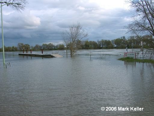 Water at Garcia Bend Boat Ramp - Copyright 2006 Mark Keller