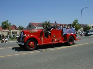 P7040033t.jpg (13892 bytes)