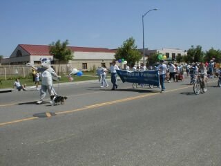 P7041010t.jpg (13551 bytes)